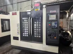 High-Quality Used 650 Machining Center with Three Linear Guideways and Mitsubishi Control photo 1
