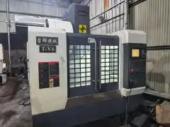 Premium 650 Machining Center with Linear Guideways and Mitsubishi M 70 Control photo 1