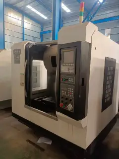 Premium Used 650 Machining Center with FANUC MD Control photo 1