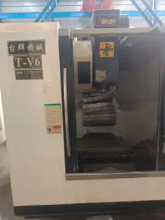 Premium Used 650 Machining Center with FANUC MD Control photo 2