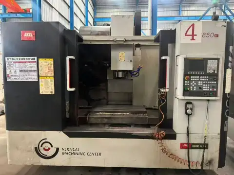 Trung tâm gia công đứng Shenyang 850 B với điều khiển FANUC MD và cổng USB