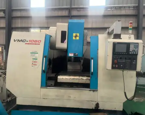 Machining Center 1060 Bekas dengan Kontrol Mitsubishi M6