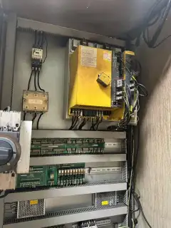 Used 1160 CNC Milling Machine with Fanuc MD Control photo 7