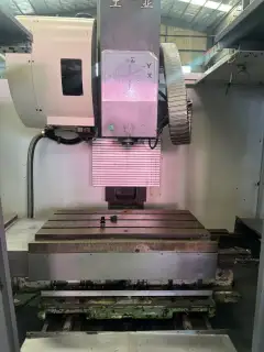 Used 750 Machining Center with 900 x 500 Worktable photo 3