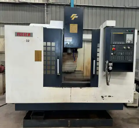 Centro de Mecanizado Vertical Fair Friend 850 Usado con Control FANUC