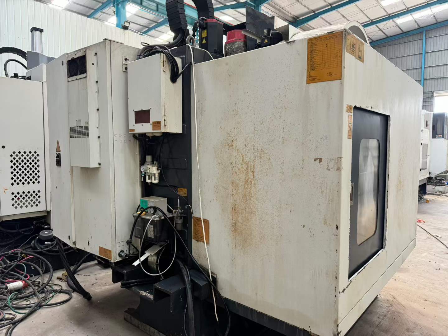 Used Fair Friend 850 Vertical Machining Center with Fanuc Control photo 4