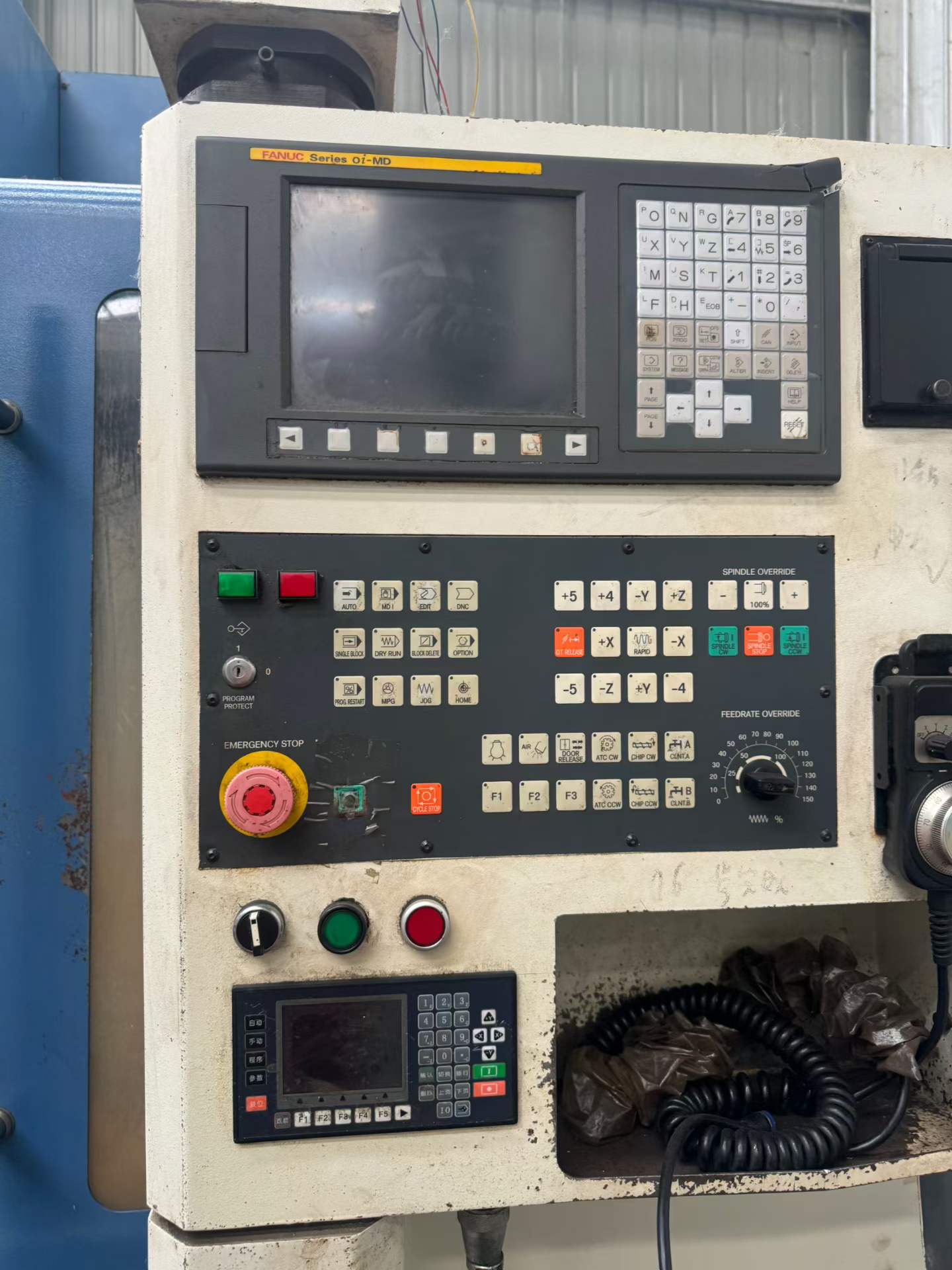 Used Leadwell 850 Machining Center with Fanuc Control photo 4