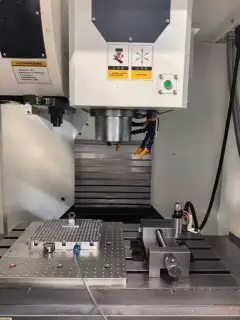 Used Machining Center photo 2