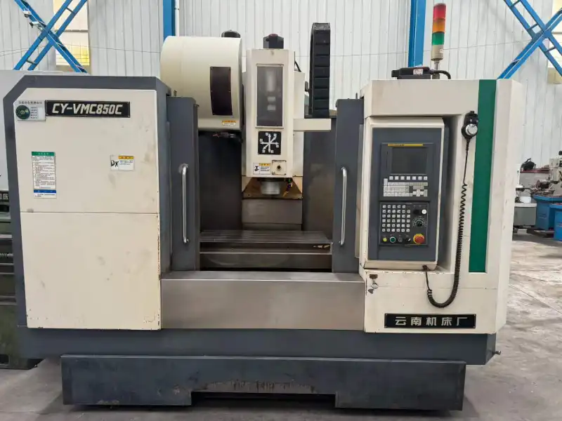 Used Machining Center with Fanuc MF Control photo 1
