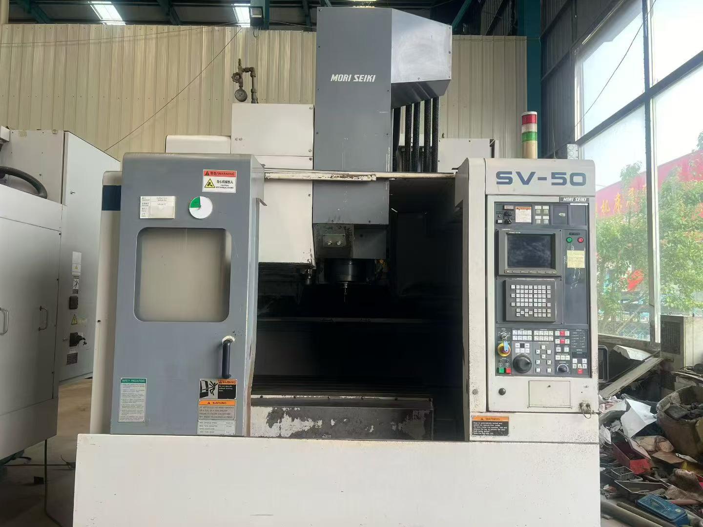 Used Mori Seiki 850 Machining Center with Fanuc Control photo 2
