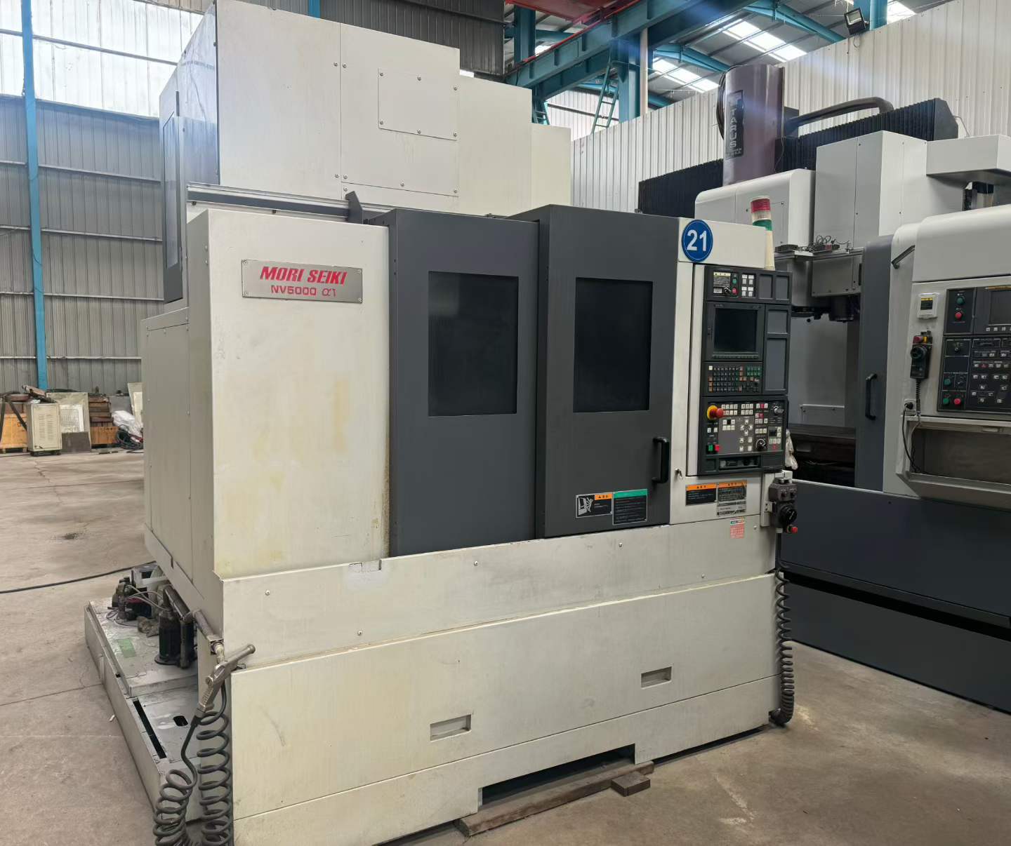 Used Mori Seiki 850 Vertical Machining Center photo 1