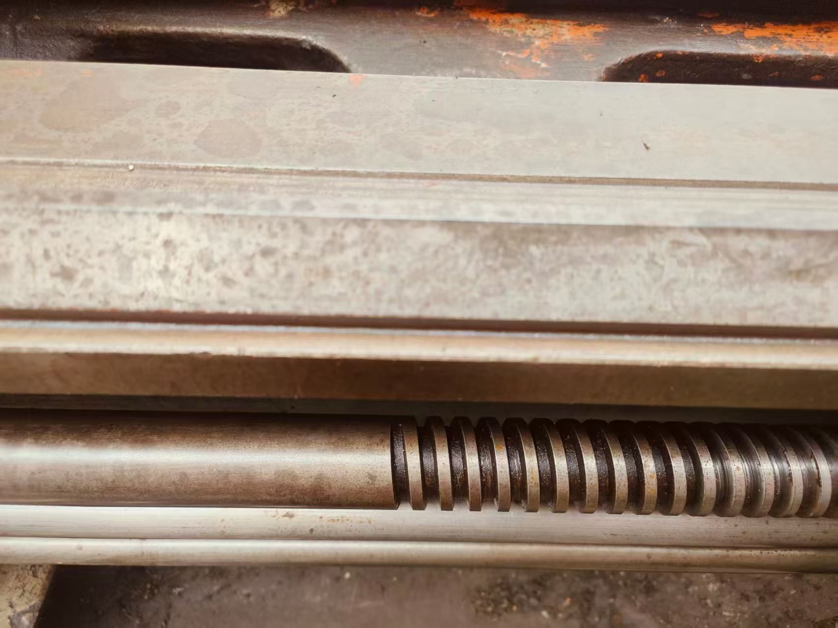 Used Shenyang 6140 Lathe photo 3
