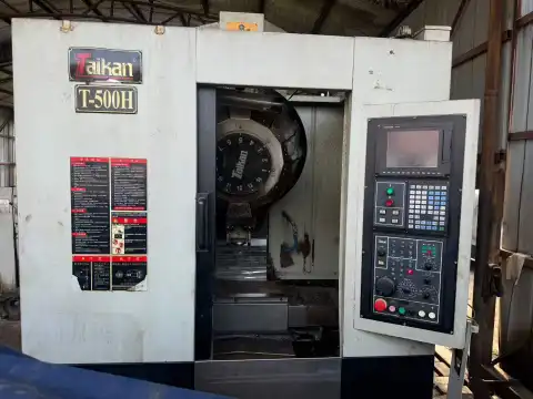 Used Taiqun 500 Drilling and Tapping Center with Mitsubishi M 70