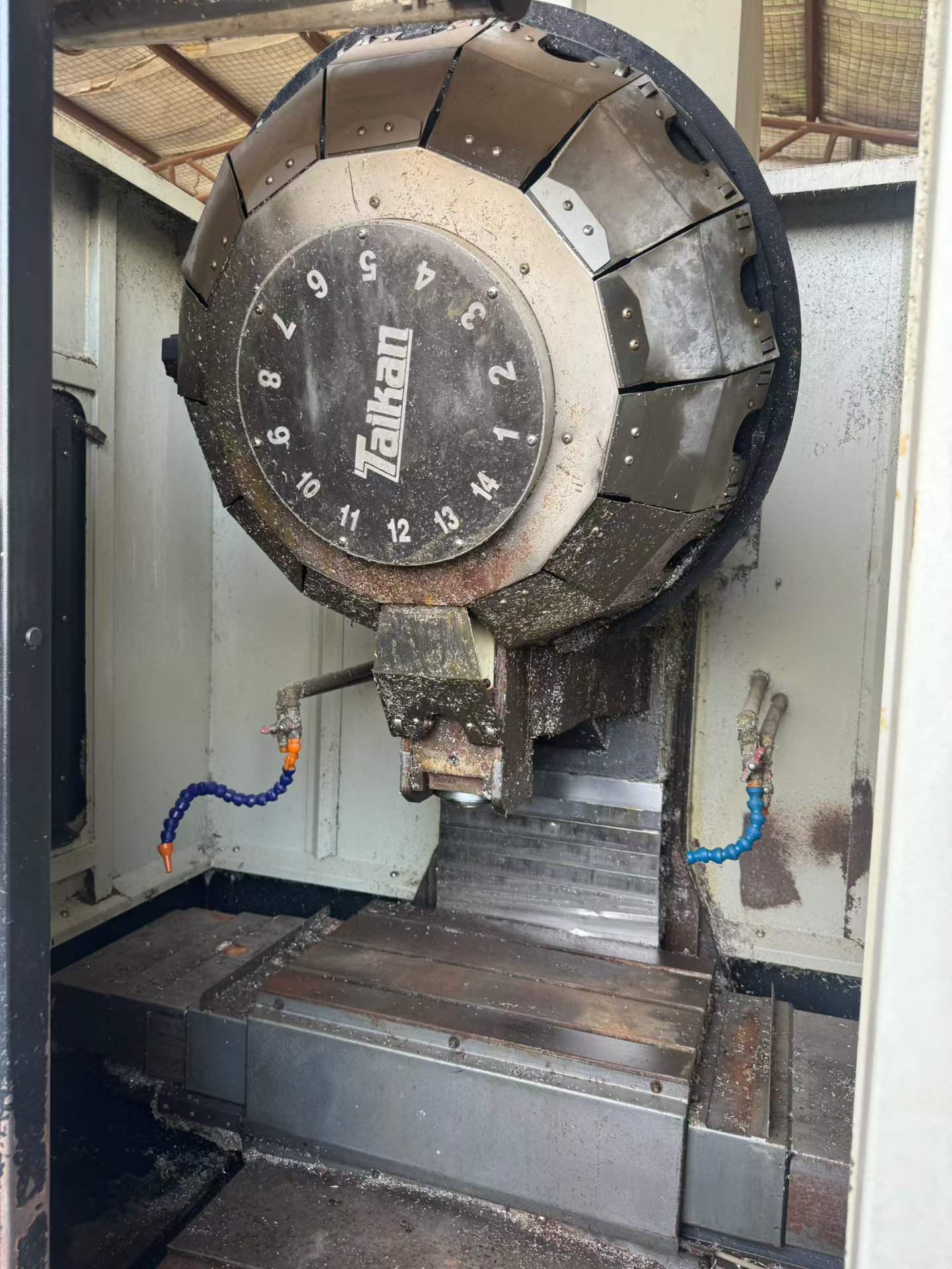 Used Taiqun 500 Drilling and Tapping Center with Mitsubishi M 70 photo 4
