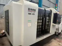 Used Taiwan 850 CNC Milling Machine with Mitsubishi M 70 Control photo 2