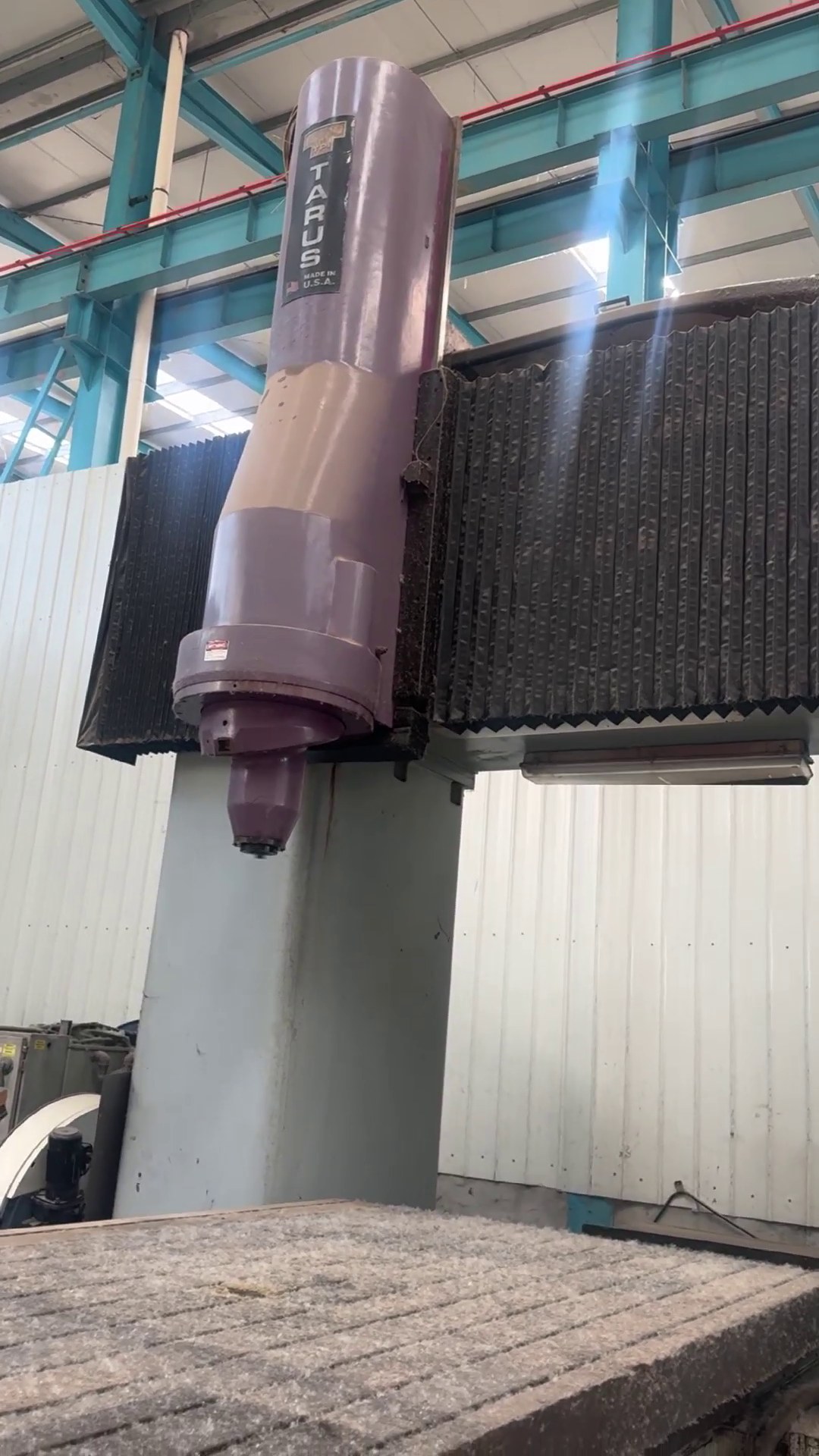 Used TARUS High-Speed Heavy-Cut Gantry Milling Machine video thumbnail