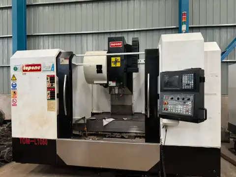 Bekas Xuzheng 1060 Vertical Machining Center dengan Mitsubishi M70