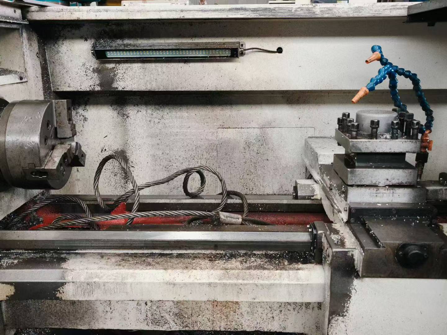 Used Zhejiang Dasen 6140 CNC Lathe photo 4