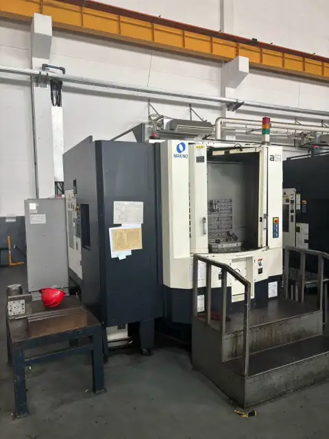 Centro de mecanizado horizontal Makino A 51 usado