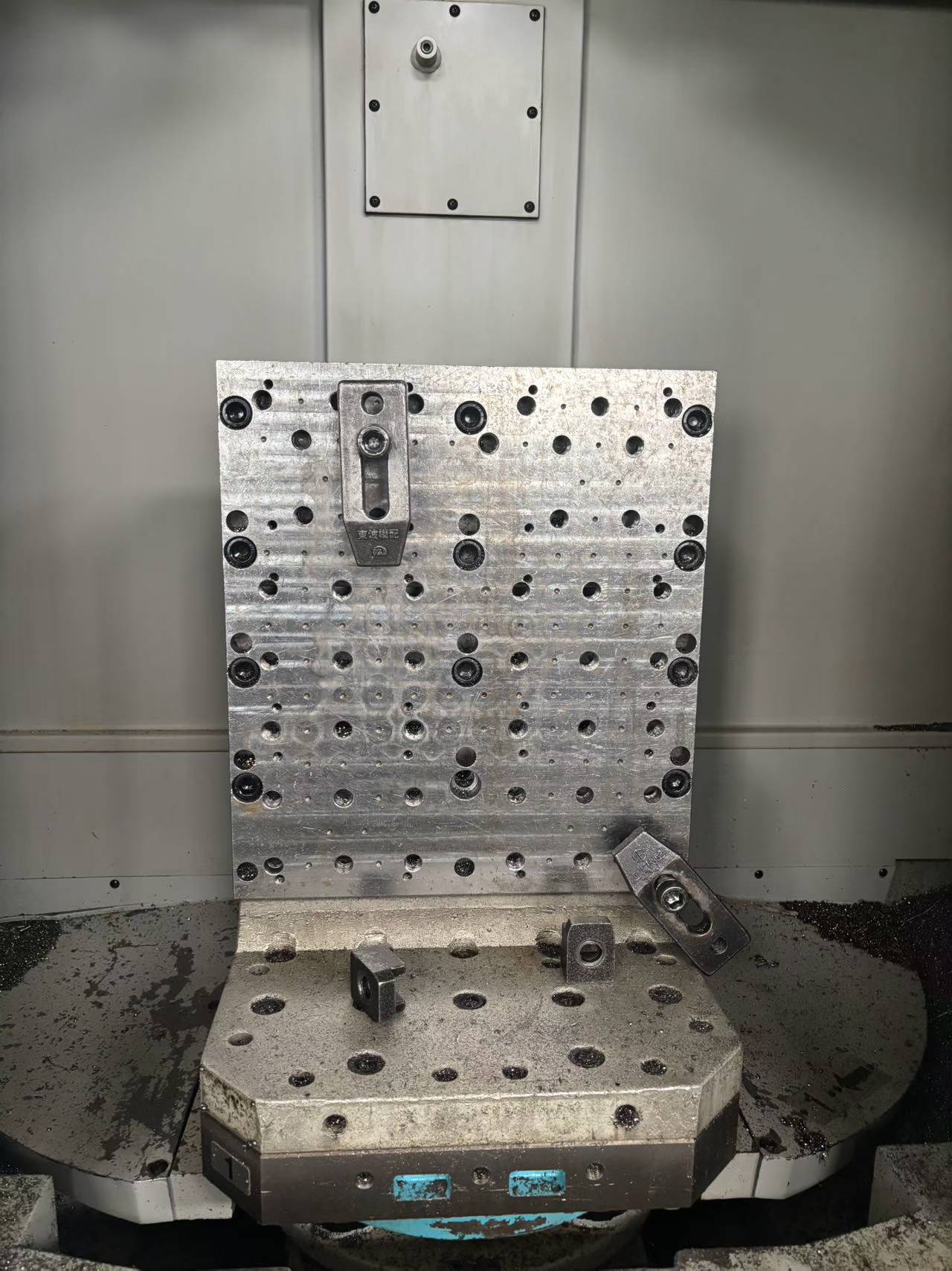 Used Makino A 51 Horizontal Machining Center photo 2