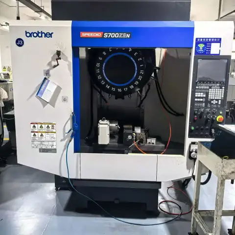Used Brother S 700 Z 2 N / S 500 Z 2 N Drilling and Tapping Center