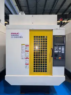 Used Fanuc D 21 MiA Drilling and Tapping Center with Fanuc 31 i-B Control photo 2
