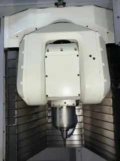Used Makino V 90 S 5-Axis Machining Center photo 4