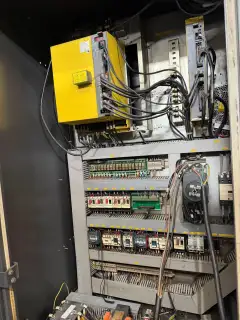 Used NEWAY VM-1103 S Vertical Machining Center with Fanuc photo 5