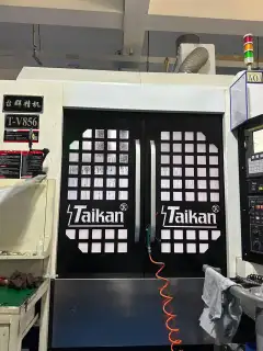 Used Taiqun T-V 856 Vertical Machining Center with Fanuc 0i-MF photo 1