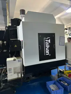 Used Taiqun T-V 856 Vertical Machining Center with Fanuc 0i-MF photo 5