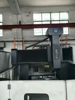 Used Taiwan Da Wei 2520 Gantry Milling Machine with Fanuc MFPLUS photo 7