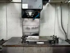 Used Yalisu 1580 CNC Milling Machine with Fanuc MFPLUS photo 3