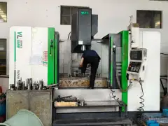 Used Yalisu 1580 CNC Milling Machine with Fanuc MFPLUS photo 4