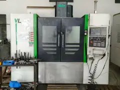 Yalishi 850 CNC Milling Machine with Fanuc MFPLUS photo 1