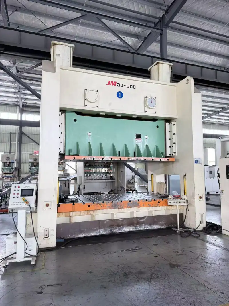 Used Yangli JM 36-500 500-Ton Double-Shaft Punch Press photo 1