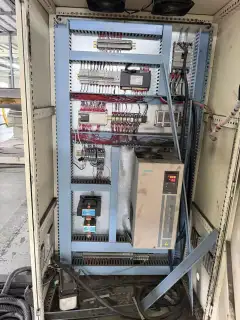 Used Yangli JM 36-500 500-Ton Double-Shaft Punch Press photo 5