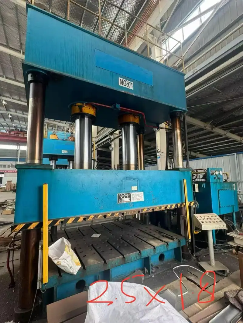 630 Ton Hydraulic Press with Table 1.8 x 2.5 m, Two Units photo 1