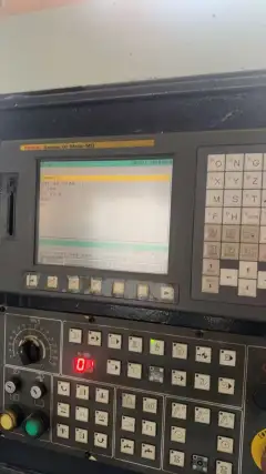 850 Machining Center with Fanuc, 3-Axis Box Guideways, 24-Tool Arm ATC for Sale photo 2