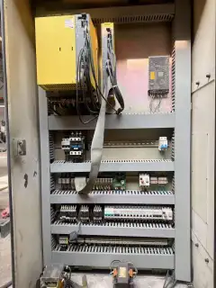 850 Machining Center with Fanuc, 3-Axis Box Guideways, 24-Tool Arm ATC for Sale photo 4