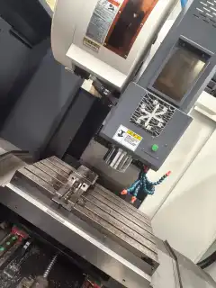 Used 850 Vertical Machining Center for Sale photo 3