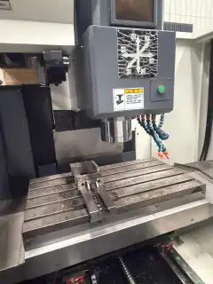 Used 850 Vertical Machining Center for Sale photo 5