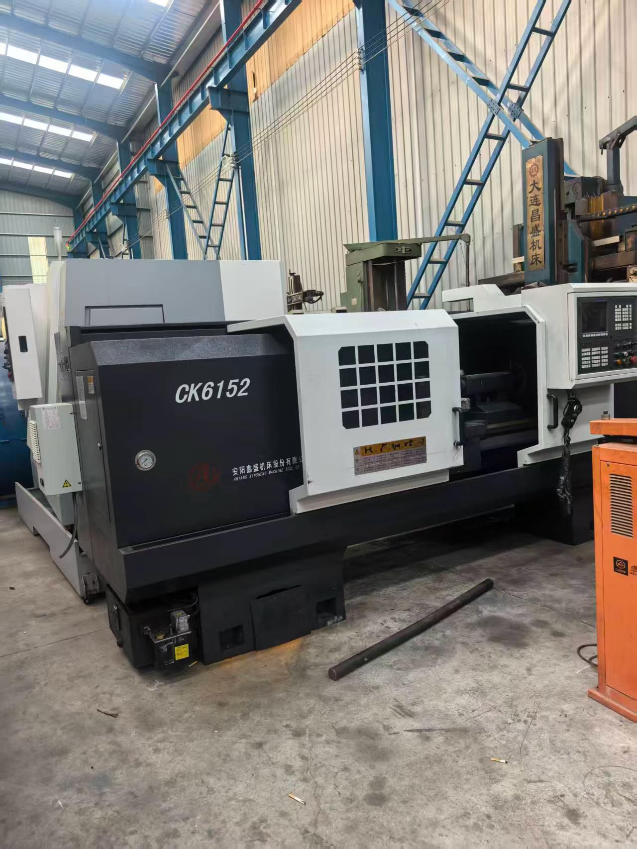 Used Anyang Xinsheng 6152 CNC Lathe photo 2