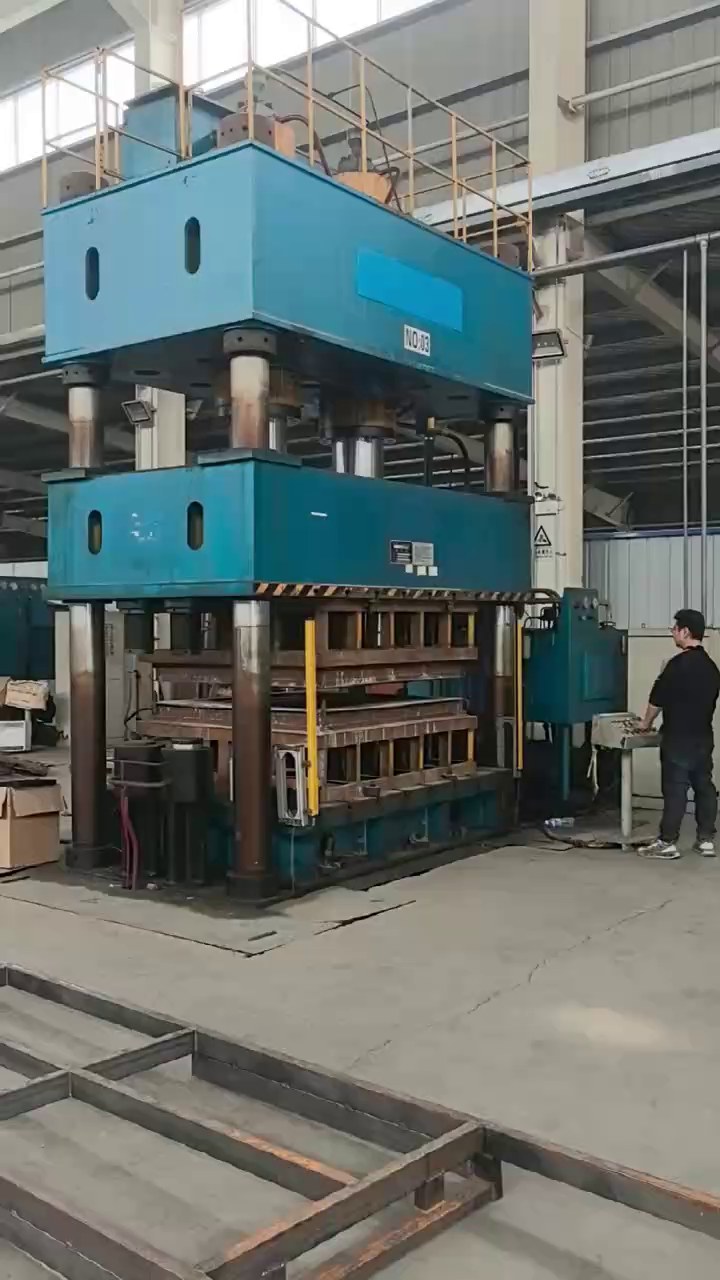 Used Nantong 630-Ton Hydraulic Press