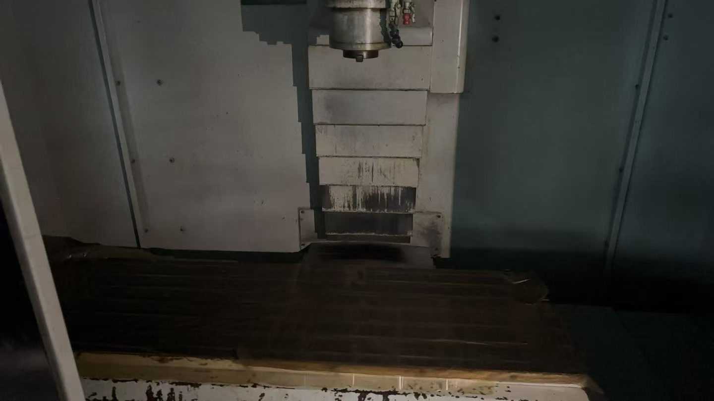 Used Changzheng 850 Machining Center photo 3