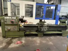 Used Dalian CW 6280 C x 3 m Lathe with 500 mm 3-Jaw Chuck photo 2