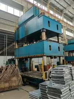 Used Nantong 630 Ton Hydraulic Press 1.8 m x 2.5 m Table (2 Units) photo 8