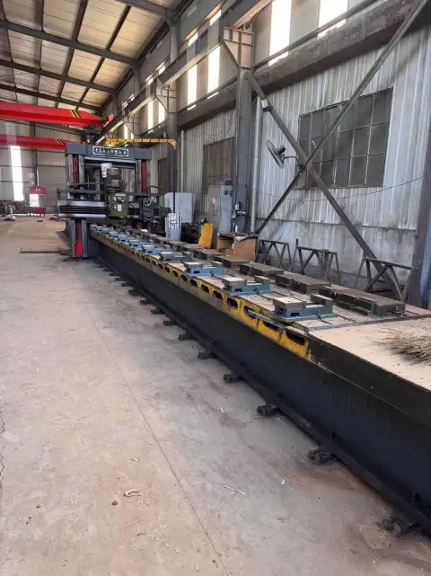 Kullanılmış Qingdao Yongli Gantry Planya Freze Makinesi Satılık