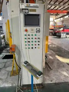 Used Taiwan-Made 250-Ton Frame Hydraulic Press with Siemens Control photo 6