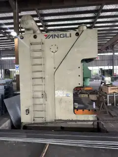 Yangli 400 Ton Pneumatic Punch Press JH 21-400 photo 3