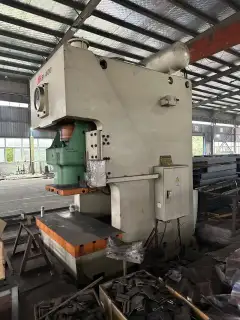 Yangli 400 Ton Pneumatic Punch Press JH 21-400 photo 5